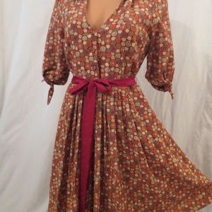 Autumn dress by Anthropologie with tie sleeves